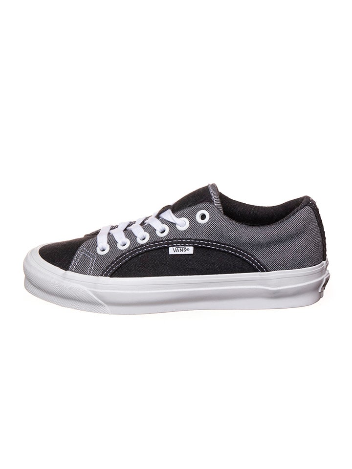 

Низкие кроссовки Vans, черный/белый
