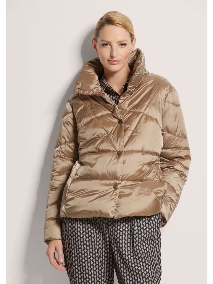 

MADELEINE Стеганая куртка с воротником-стойкой карамельного цвета