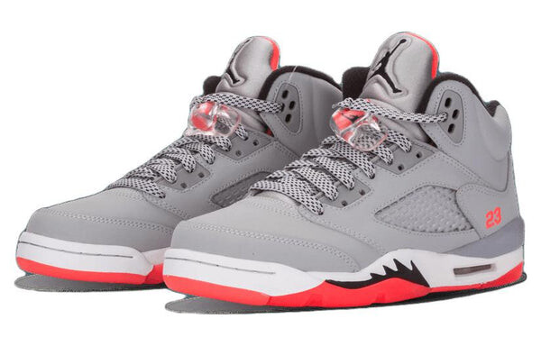 Кроссовки 5 ретро Air Jordan, серый — фото 2