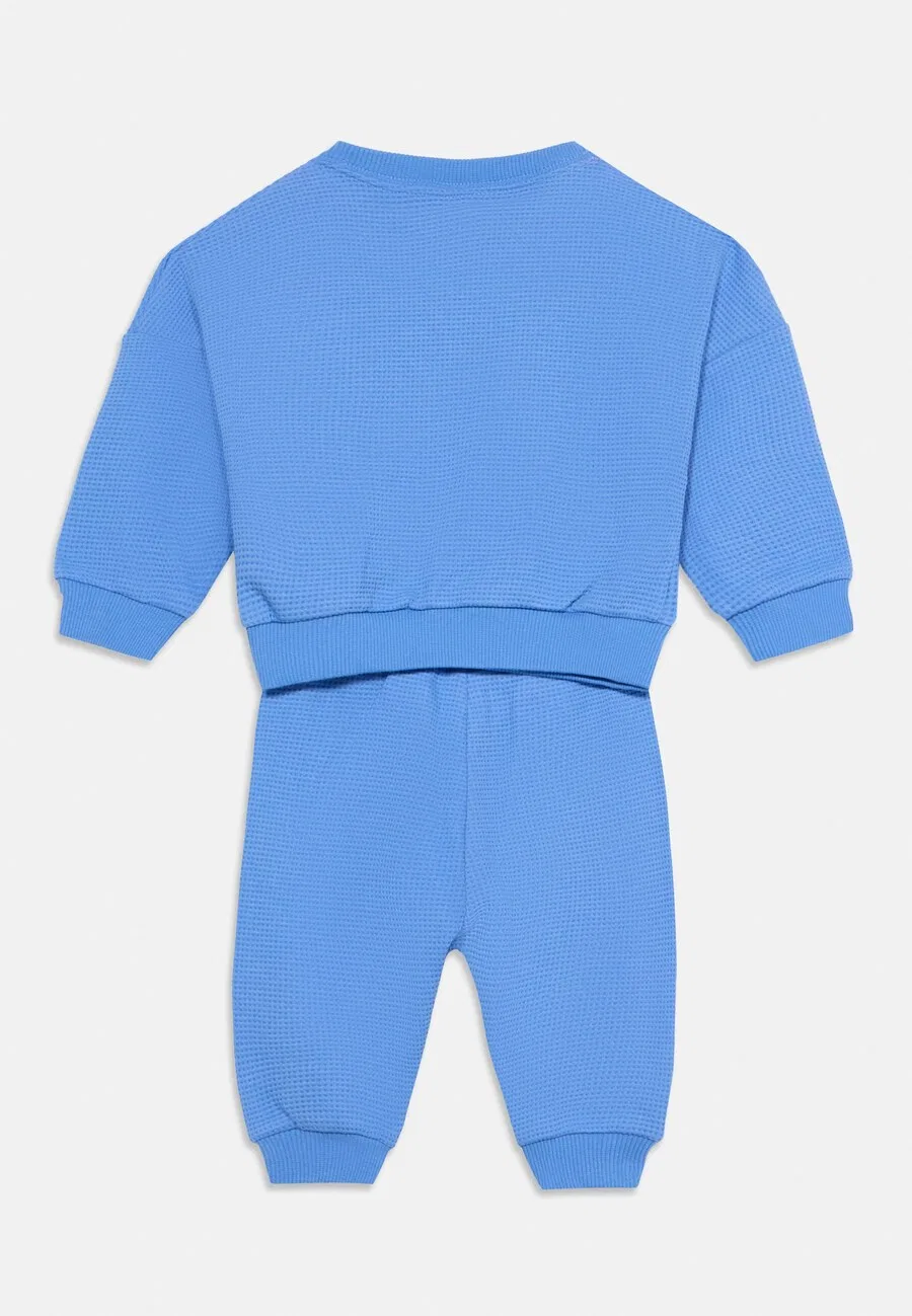 Спортивный костюм ADIDAS ORIGINALS лазурного цвета — фото 3