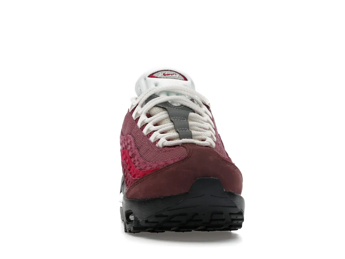 Детские кроссовки Lifestyle с цветовым блоком Nike Air Max 95 Kith El Dorado GS, El Dorado/Sail/Dark Beetroot/Rush Maroon/Dark Wine/Vintage Wine — фото 2