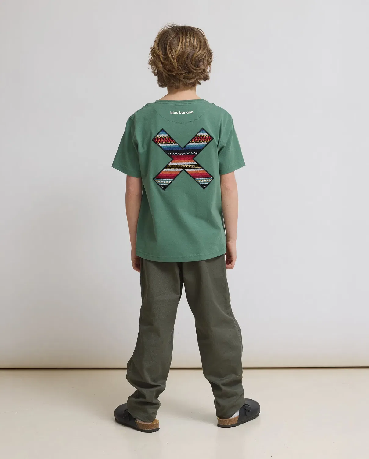 Детская футболка для мальчиков хлопковая Classic Pine Green Blue Banana, Verde Oscuro — фото 2