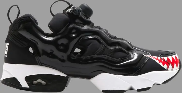 

Кроссовки atmos x bounty hunter x instapump fury og 'sameru kun' Reebok, черный