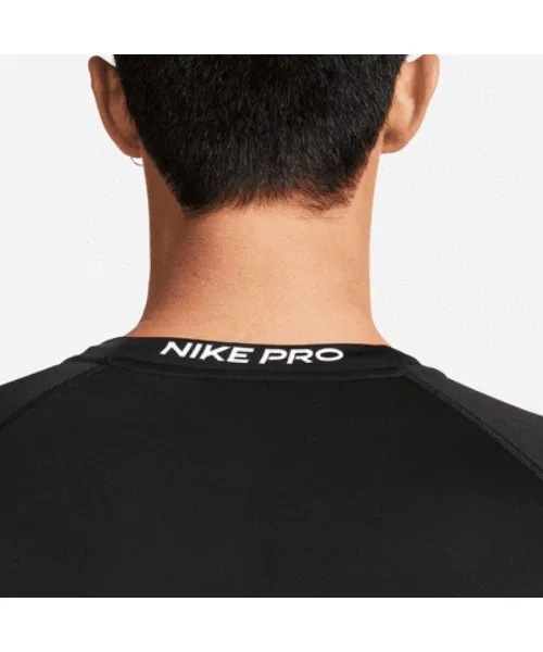 Мужская футболка с коротким рукавом Nike Dri-FIT, Черный — фото 3