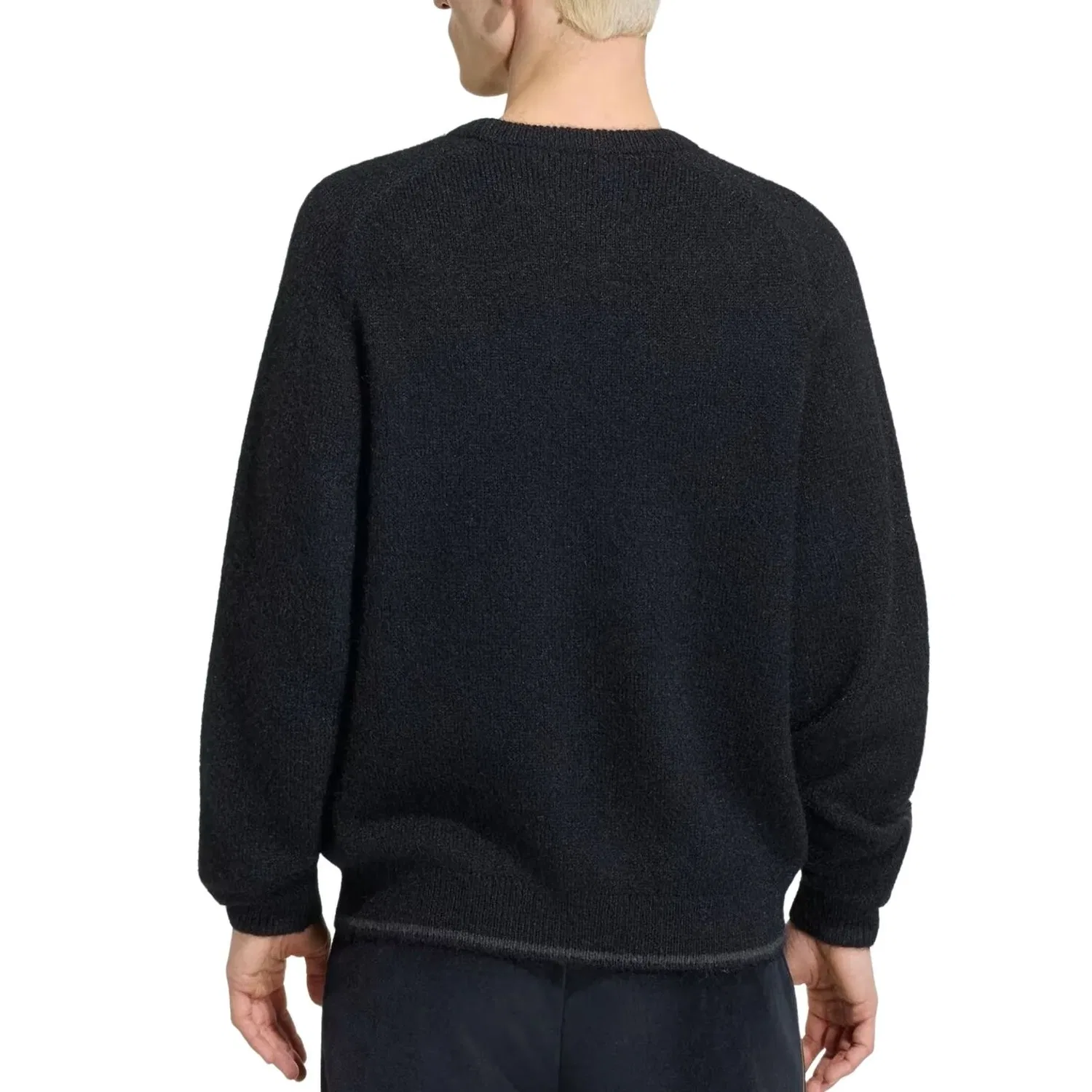 Мужская футболка Three Stripes Fluffy Knit Sweatshirt Asia Sizing 'Black' adidas, черный — фото 4