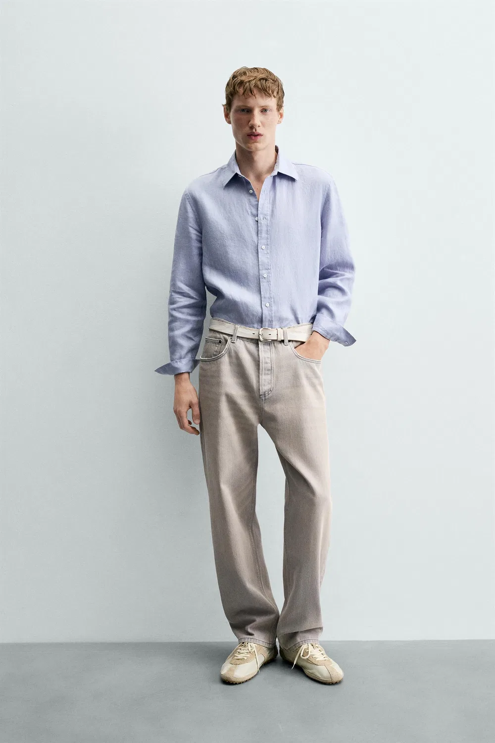 Рубашка из 100% льна, стандартного кроя. ZARA, Blue/Lavender