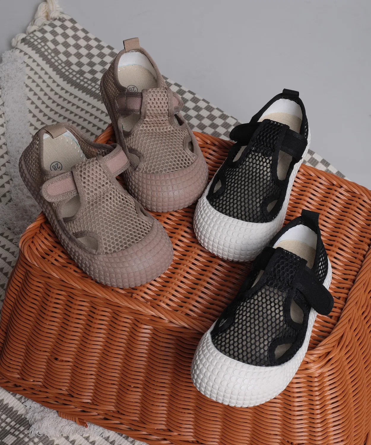 Детские кроссовки с дышащим верхом shoes365, Black — фото 4