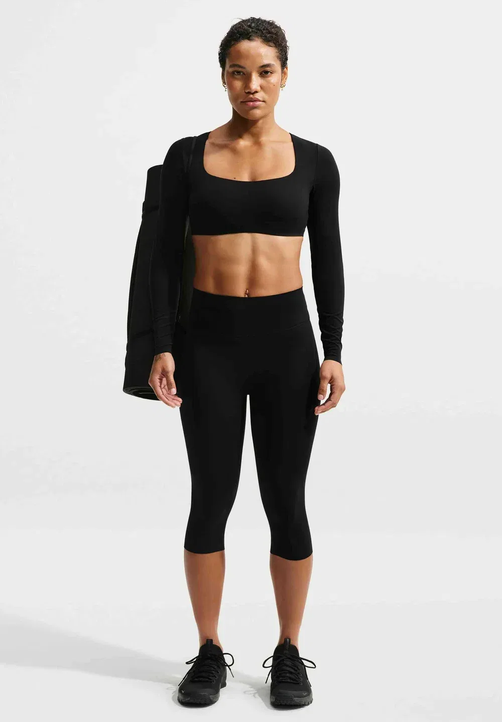 W nk df zenvy ls bra ls snl - топ с длинными рукавами Nike Performance, Black/Cool Grey