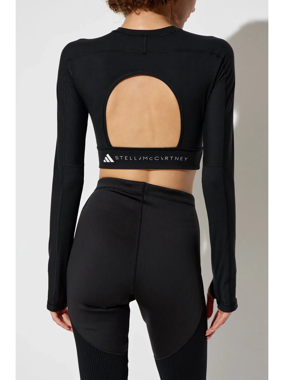Top TrueStrength от Adidas, черный — фото 4