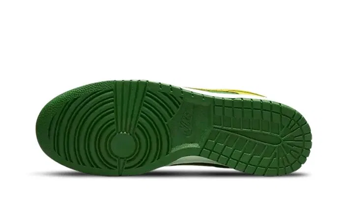 Детские кроссовки Nike Dunk Low Reverse Brazil, Цвет Schwarz — фото 3