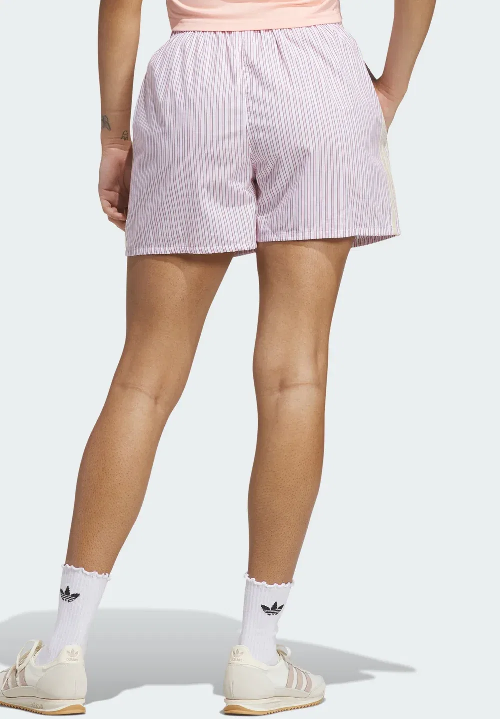 Полосатые боксерские шорты - шорты-боксеры Adidas Originals, White/Team Victory Red/Semi Pink Glow — фото 2