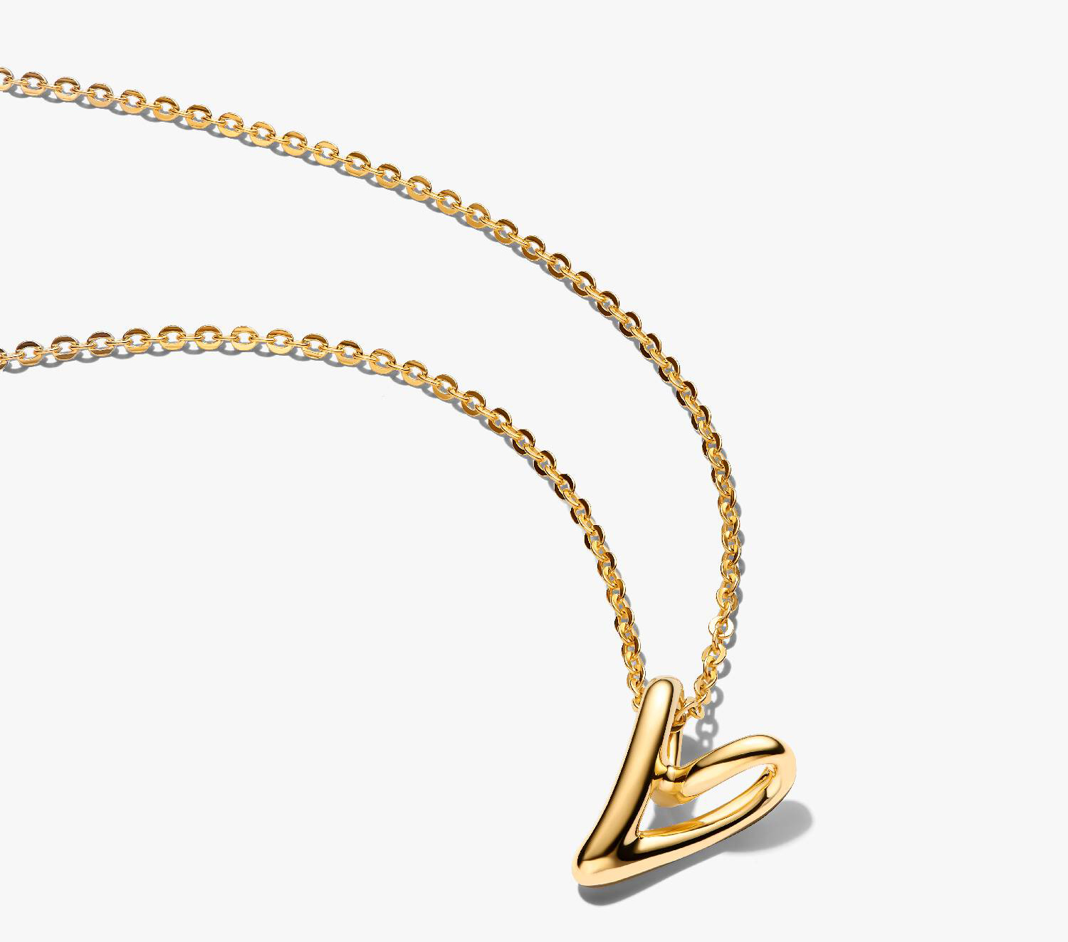 

Колье Pandora Organically Shaped Heart Small, золото