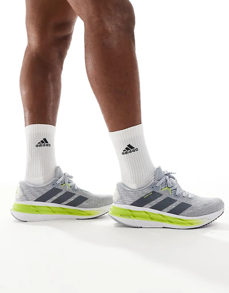 

Кроссовки для бега adidas Running Adistar 4 в цвете Halo Silver / Onix / Solar Sli Adidas Performance