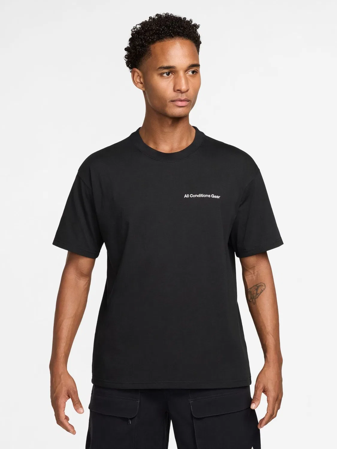 Футболка Nike ACG Dri-FIT с принтом, черный — фото 2