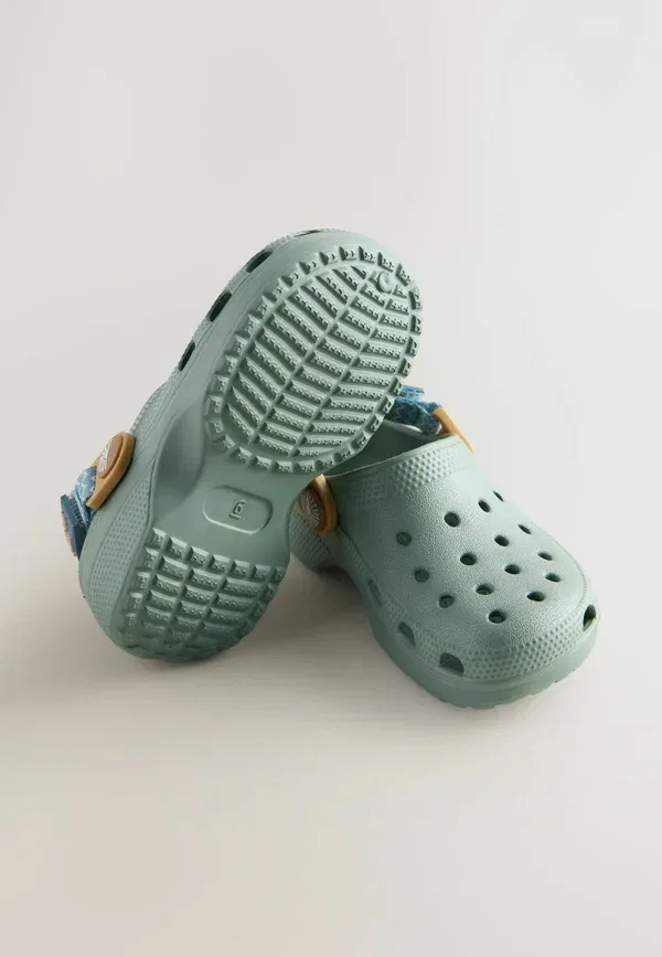 Клоги синтетические Regular fit - tape strap clogs Next, sage green, зеленый — фото 2