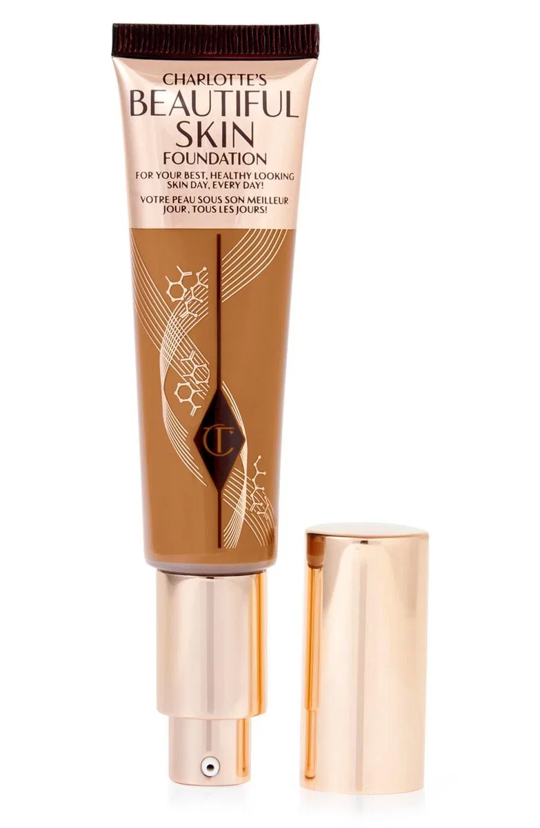 Жидкий тональный крем с сияющим финишем 30 мл, оттенок 13 Ciepły Chaud, Charlotte Tilbury