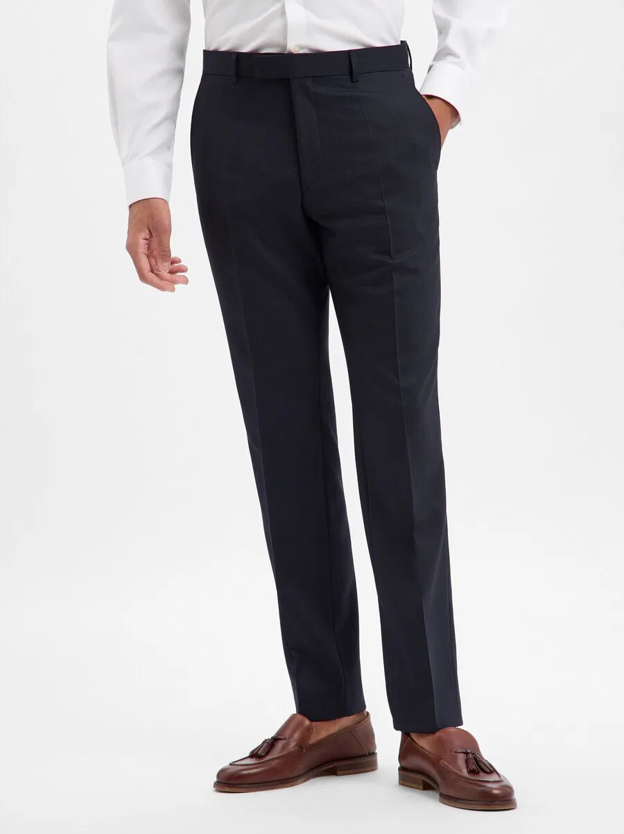 Брюки BOSS Regular Pleated Pants 'Leon' в темно-синем цвете — фото 3