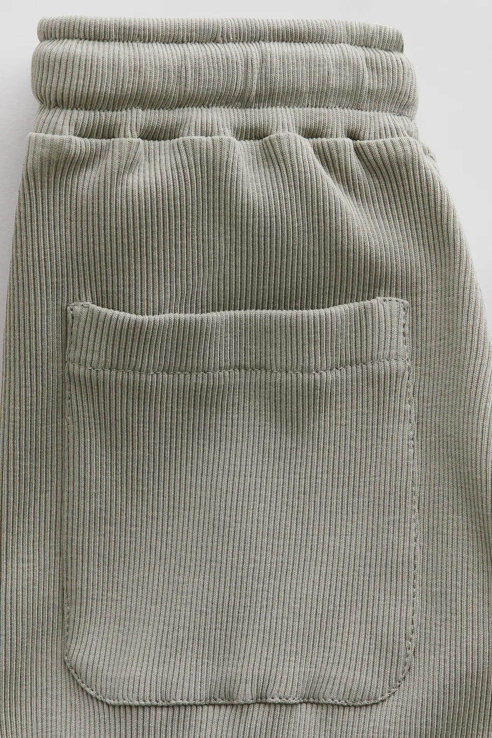 Хлопковые брюки свободного кроя H&M, Light Khaki Green — фото 2