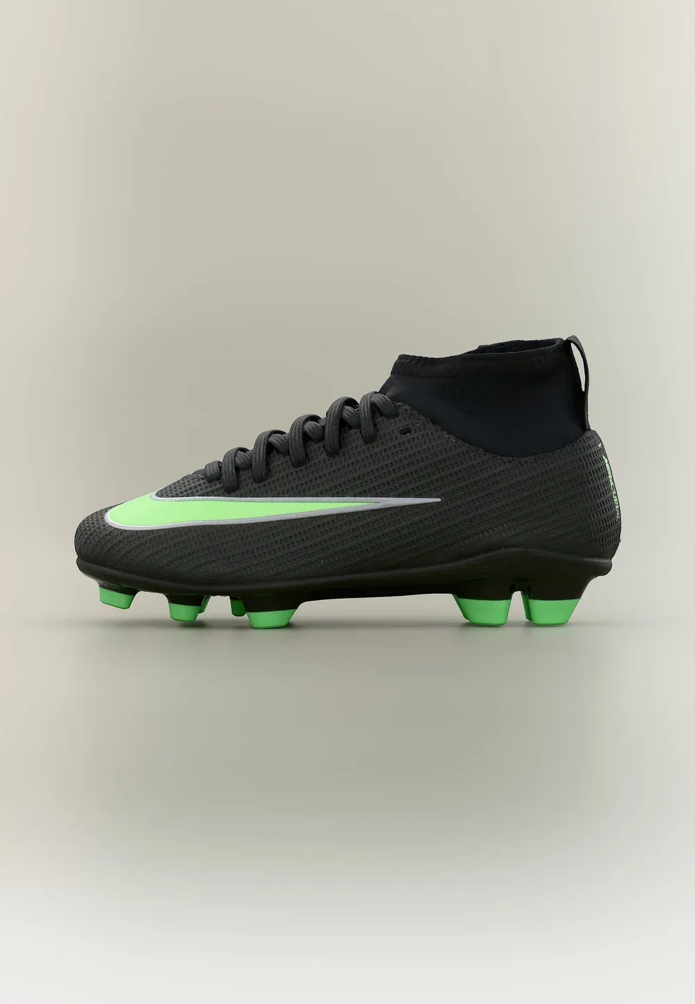 Футбольные бутсы Mercurial Superfly 11 Club FG унисекс - для твердого грунта Nike Performance, Black/Illusion Green