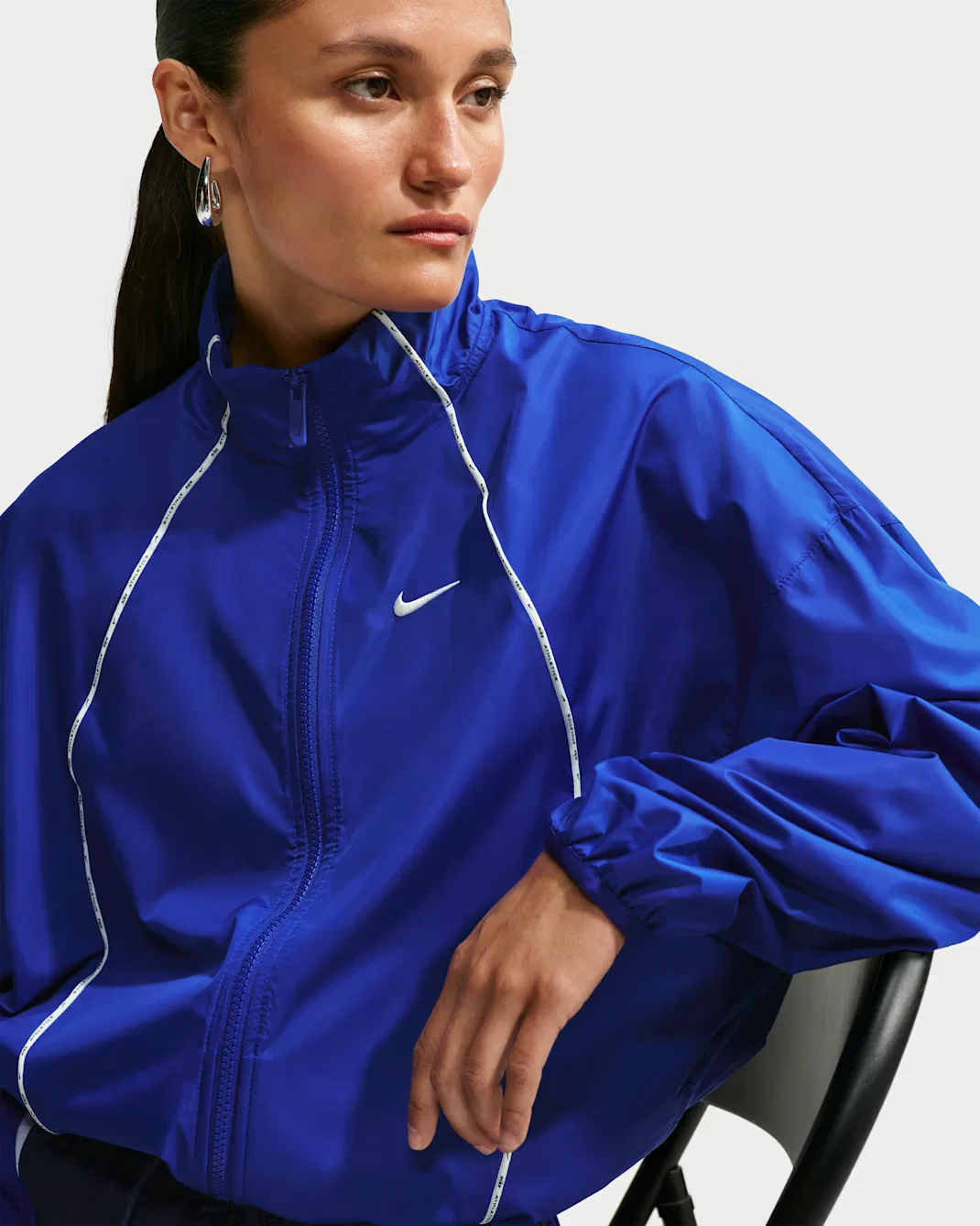 Женская ветровка свободного кроя Repel Nike Sportswear, Old Royal/Sail/Sail — фото 3