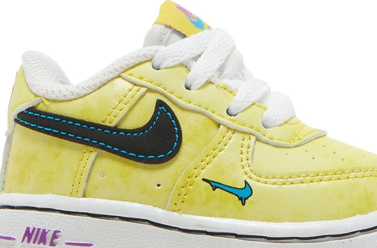 Кроссовки Nike Air Force 1 LV8 3 TD 'Peace, Love, and Basketball', желтый — фото 3