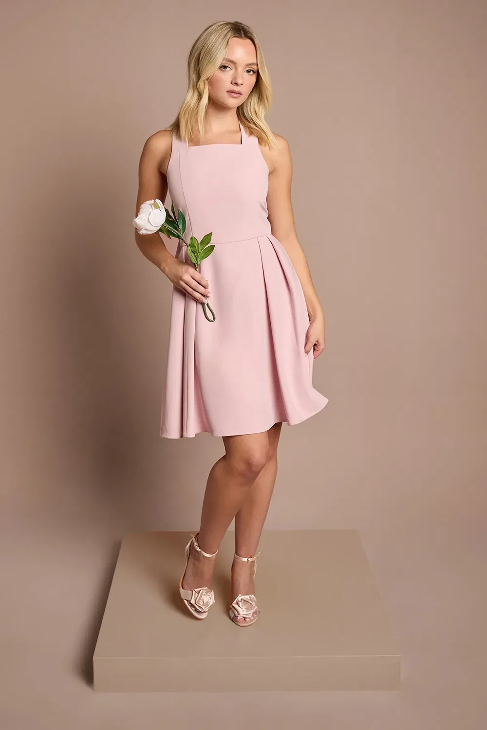Детское платье с бантом на спине Teen Bow Back Mini Dress Coast, Blush