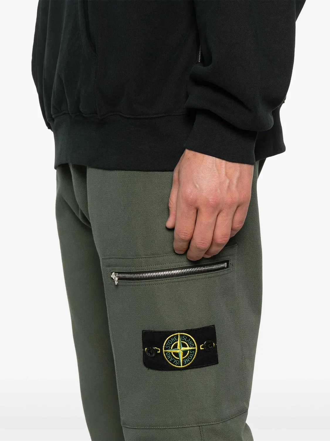 Stone Island Брюки Compass в мшисто-зеленом — фото 4