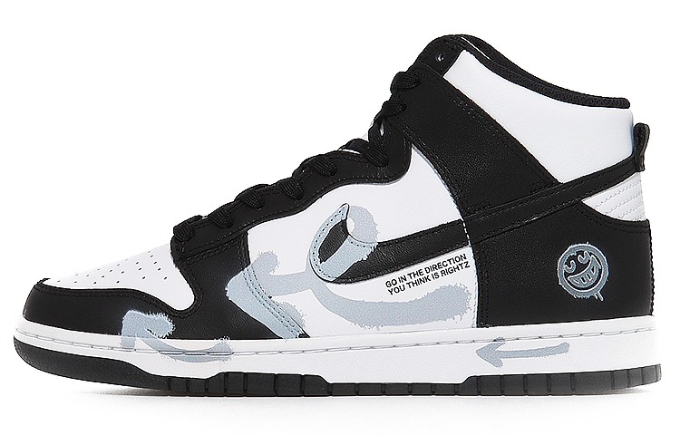

Кастомизированные кроссовки Nike Dunk Skateboarding Men, белый/черный