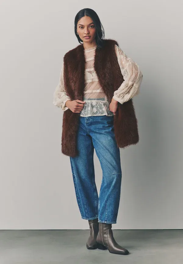 Жилет из искусственного меха Longline Next, chocolate brown, коричневый/шоколадный — фото 2