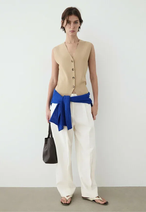 Жилет вязаный из вискозы Waistcoat Massimo Dutti, бежевый