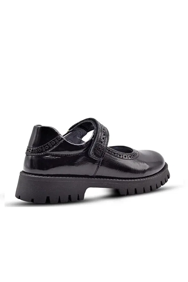 Детские туфли для девочек из натуральной кожи Glee black patent leather Kids A More, Black — фото 3
