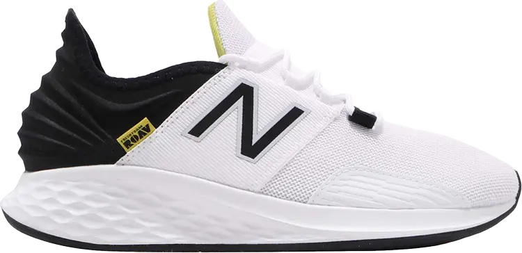 

Кроссовки New Balance Fresh Foam Roav 'White Black', белый