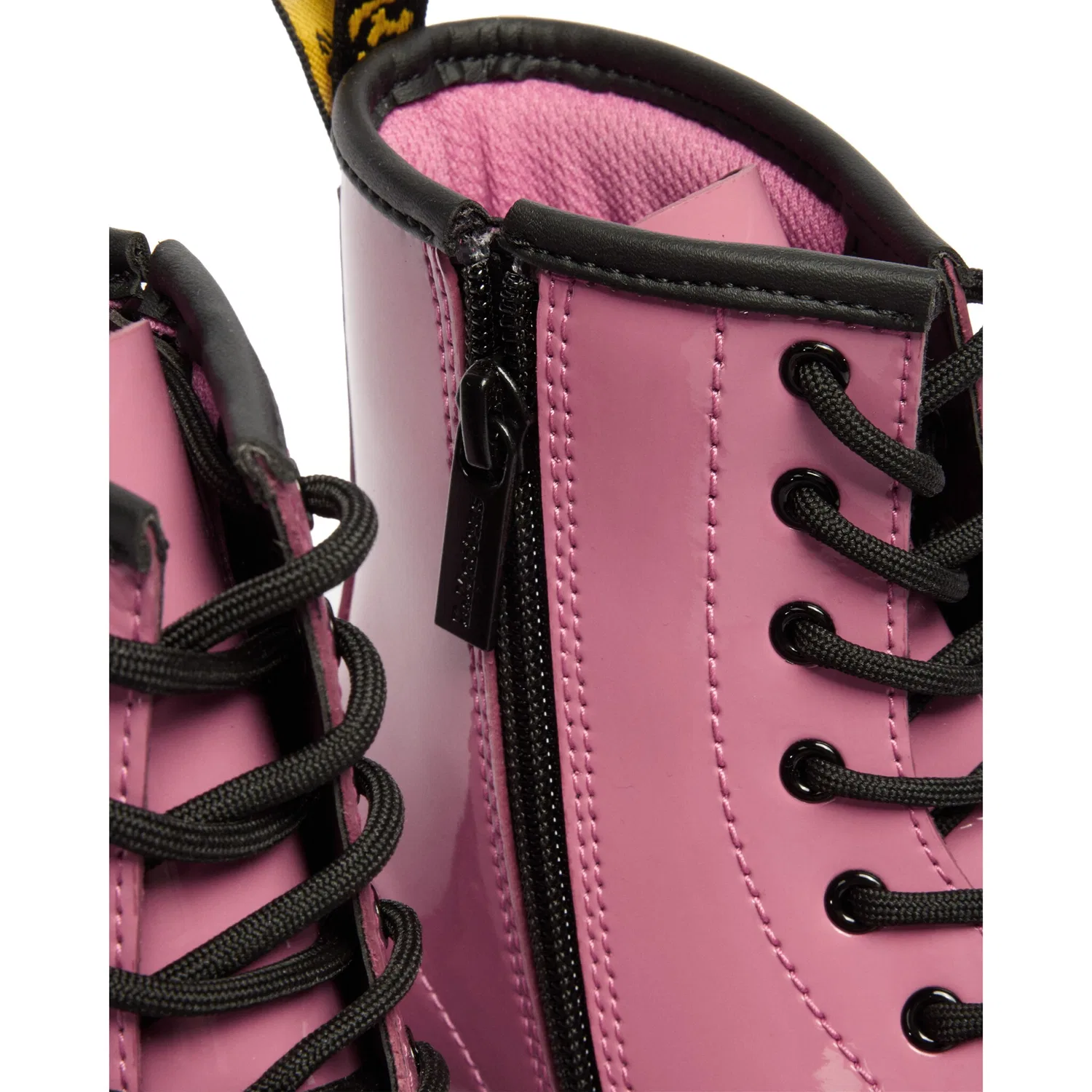 Детские ботинки Dr. Martens 1460, на шнуровке, лакированная кожа, Pink — фото 2