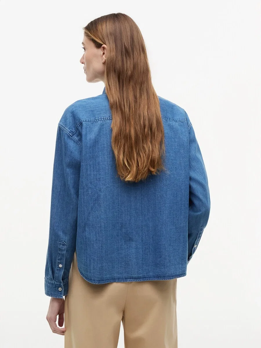 Блузка TOMMY HILFIGER 'Boxy Fit Lightweight' из синего денима — фото 4