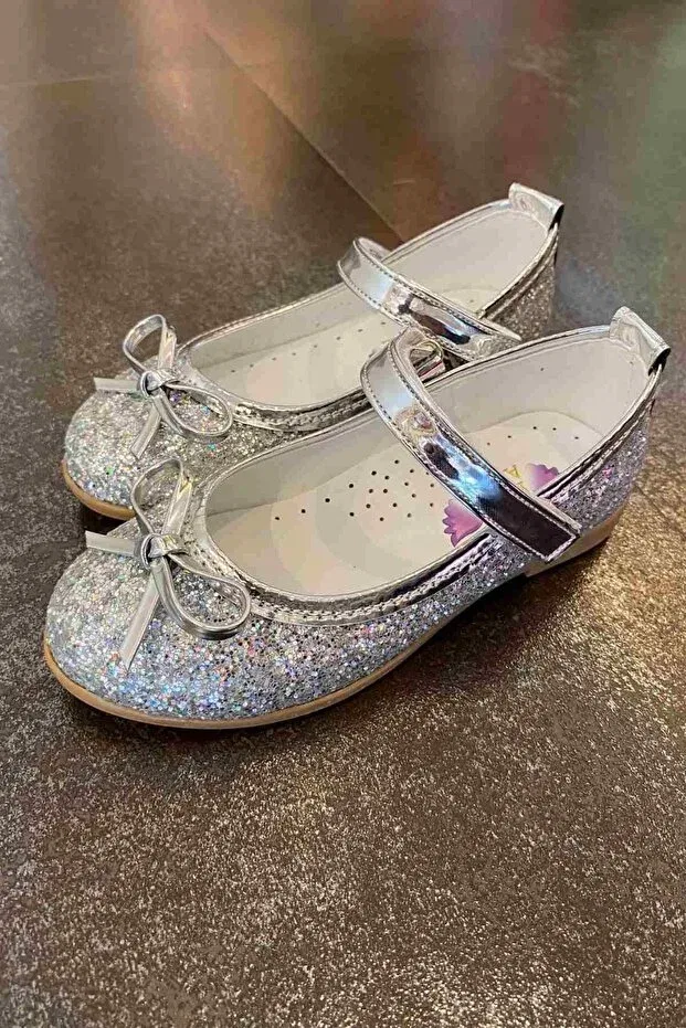 Детские балетки для девочек с коротким каблуком Moona Kids, Silver