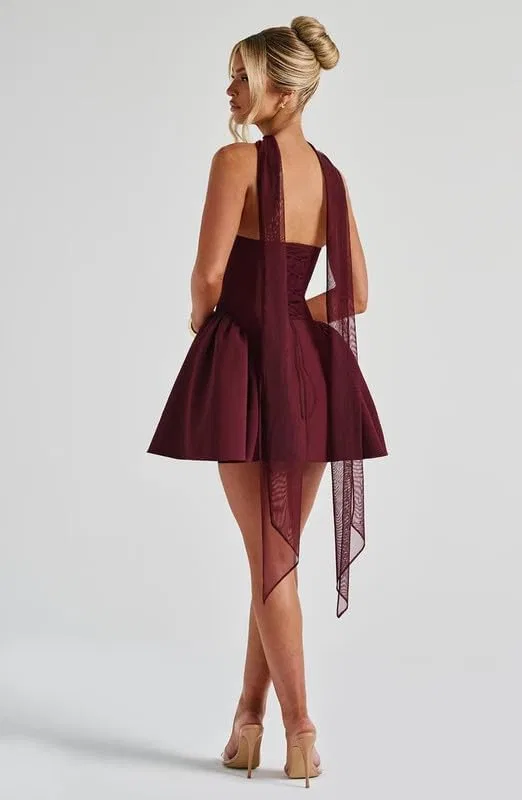 Женское коктейльное платье мини с шарфом Satin, Wine Red — фото 2