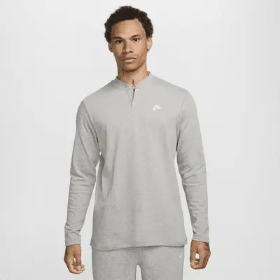 

Футболка Nike Club, цвет Dark Grey Heather/Light Smoke Grey/White