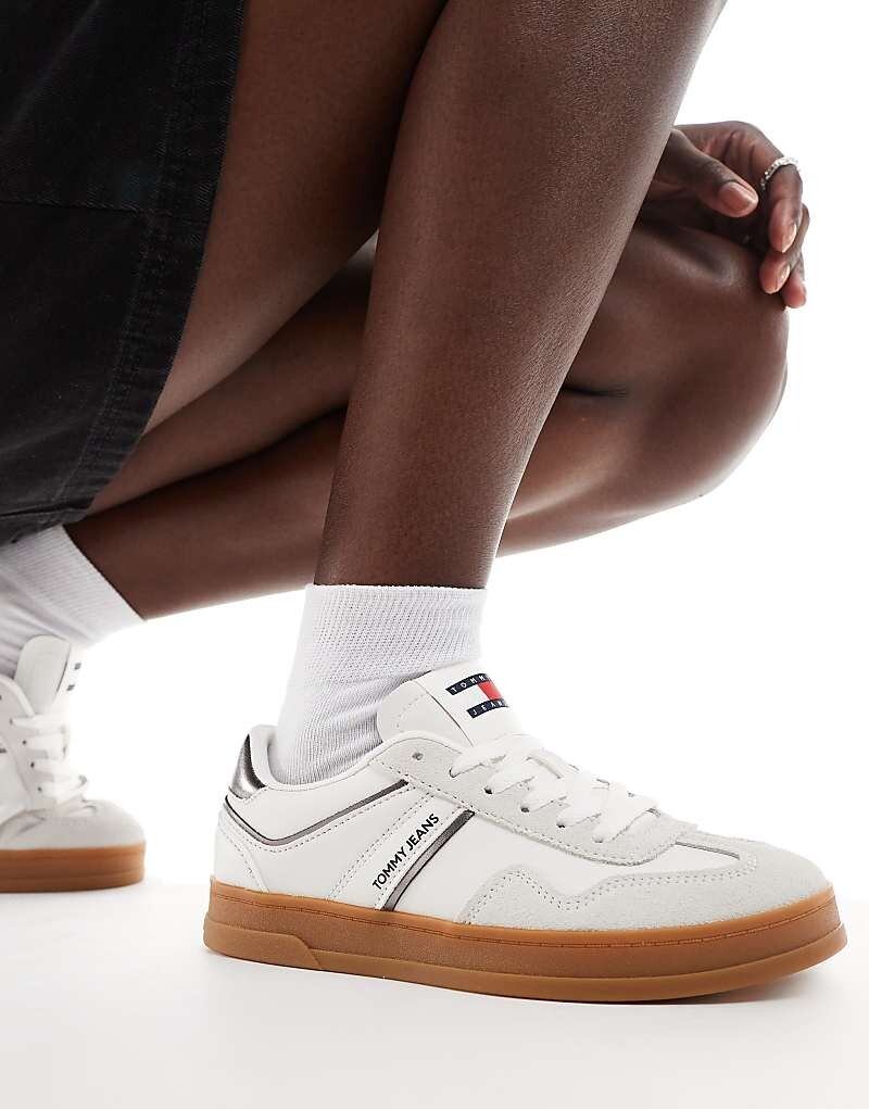 

Tommy Jeans = теннисные кроссовки белого цвета = на резиновой подошве, Белый, Tommy Jeans = теннисные кроссовки белого цвета = на резиновой подошве
