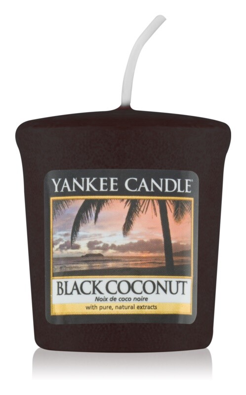 

Ароматическая свеча Yankee Candle Black Coconut