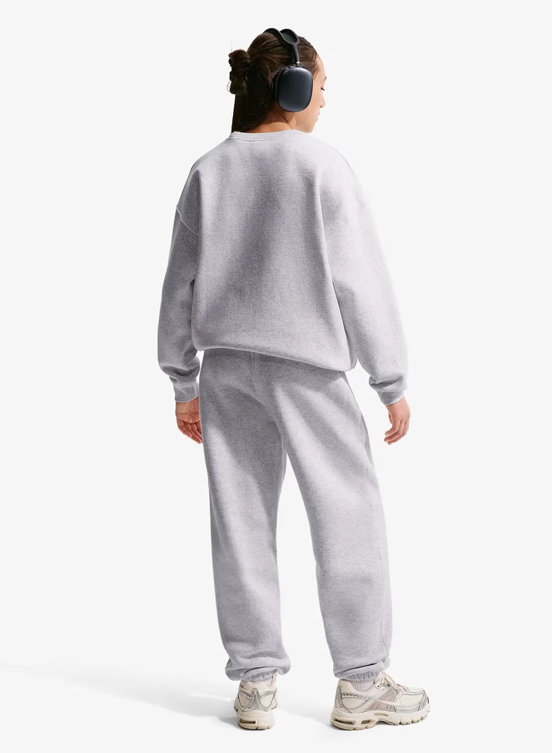 Спортивные штаны свободные Youth Studio Nike, бежевый — фото 2