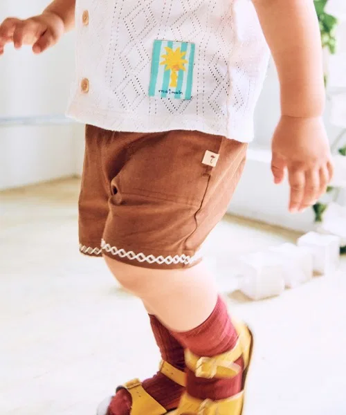 Детские шорты свободного кроя из хлопка с моделью Cotton Rayon Natural Short Pants moimoln, Brown