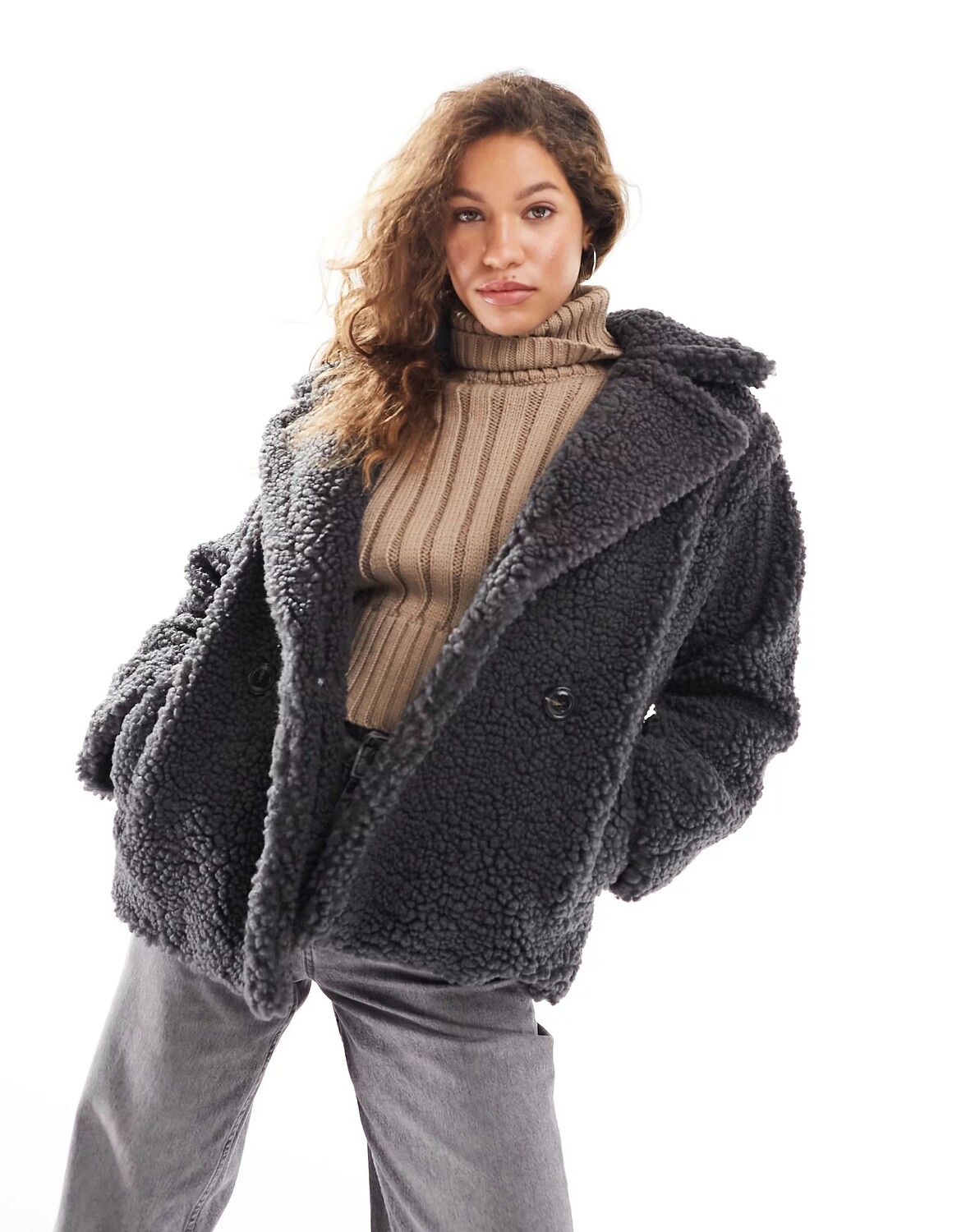 

Пальто Ugg Gertrude Teddy, черный