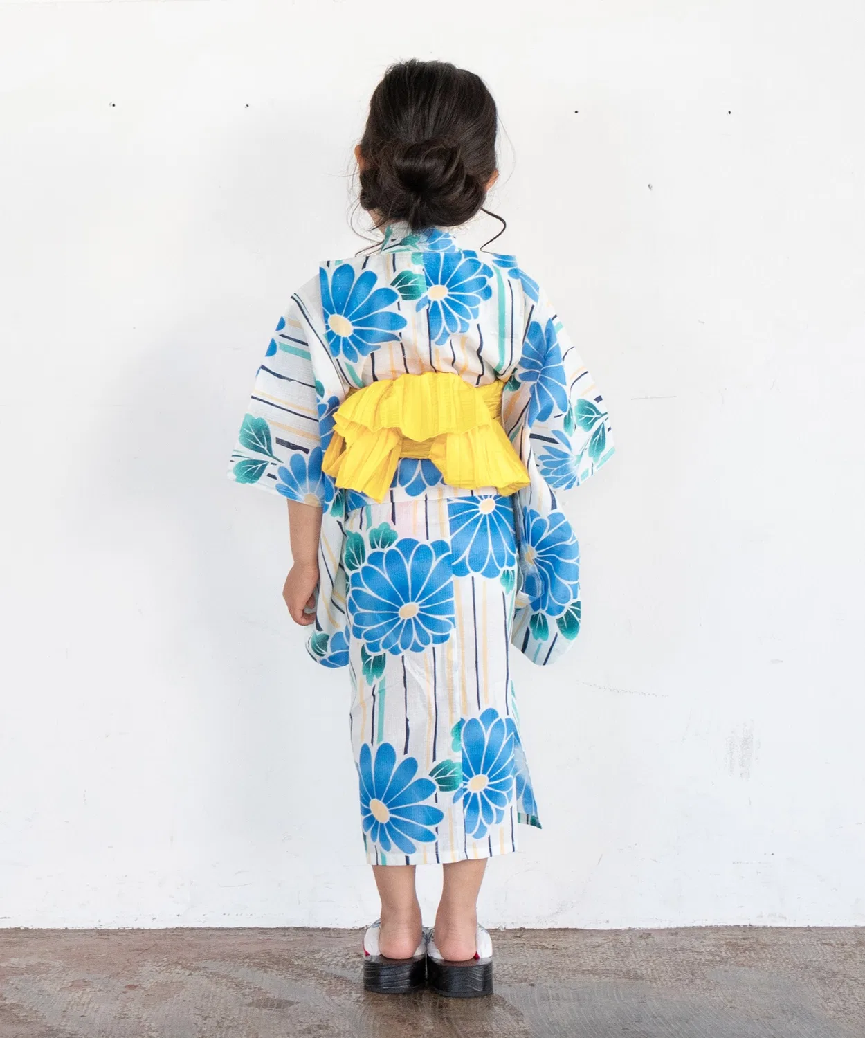 Детское кимоно-юката с цветочным принтом, комплект из 3 предметов Yukata-kan Grace, Orange — фото 4