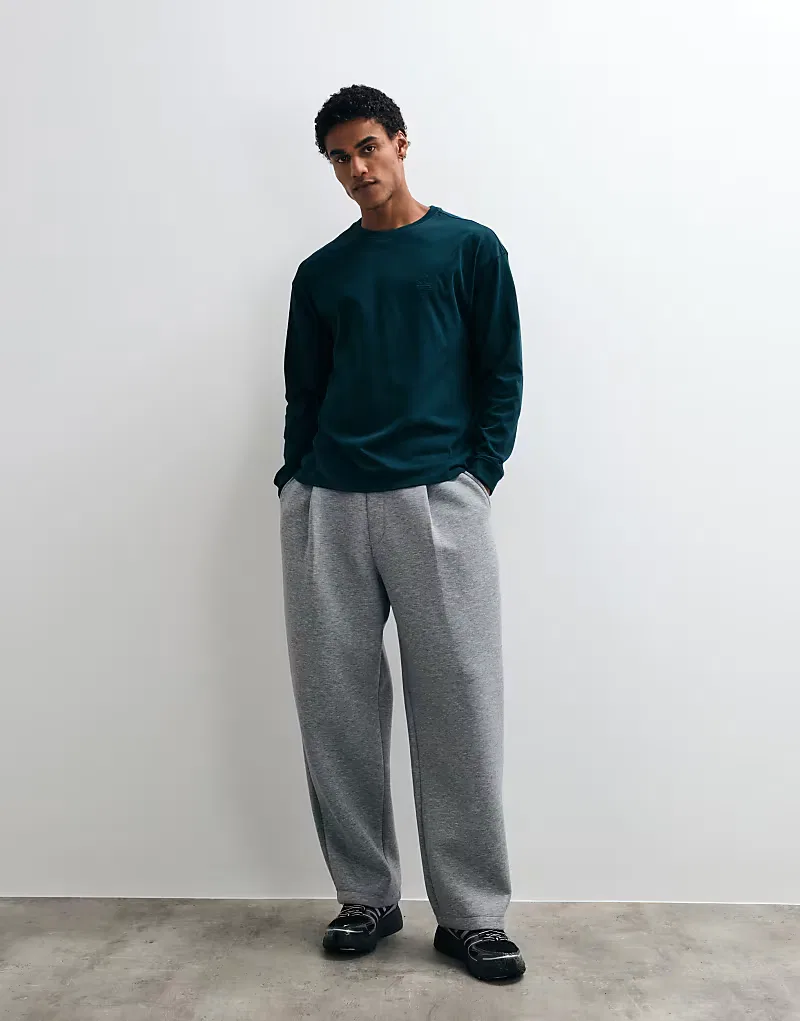 Футболка Adidas Originals с длинными рукавами и вышивкой на спине, зеленого — фото 3