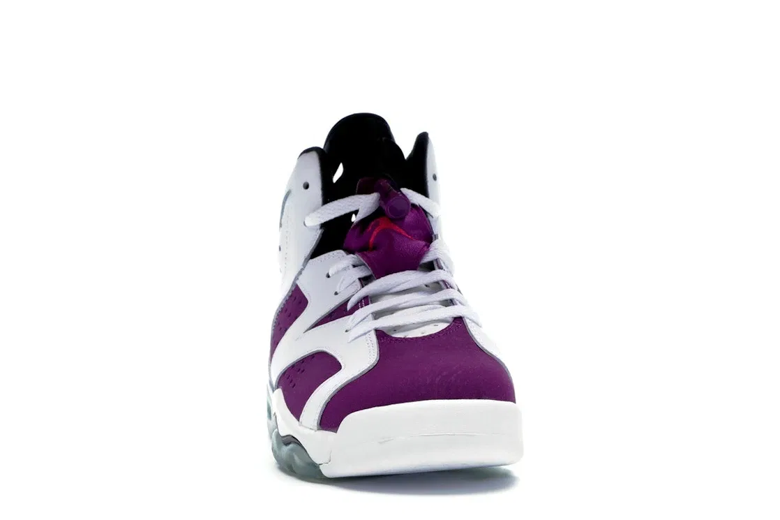 Детские кроссовки Lifestyle Jordan 6 Retro Jordan, White/Vivid Pink-Bright Grp-Black — фото 2