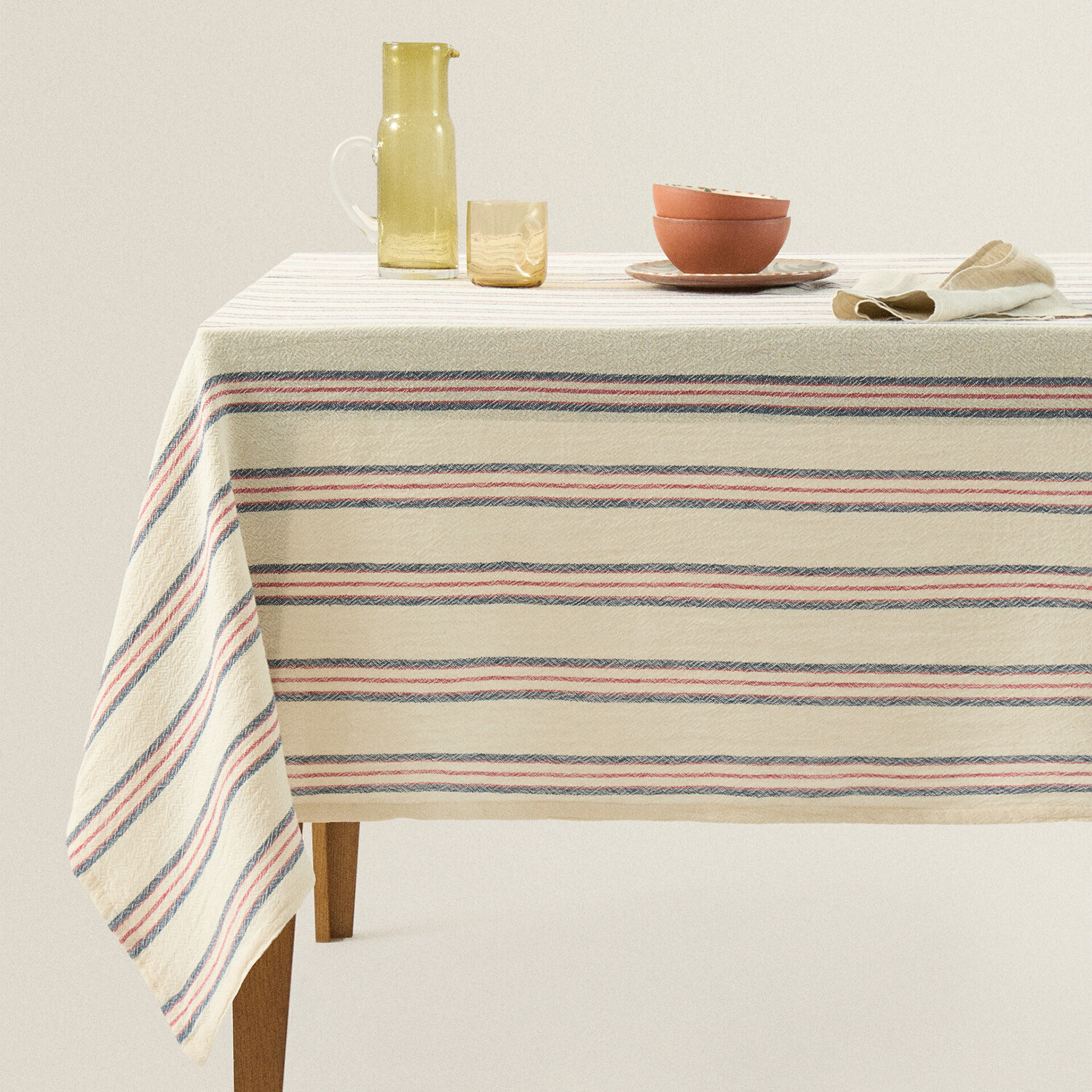 

Скатерть Zara Home Striped Linen Cotton