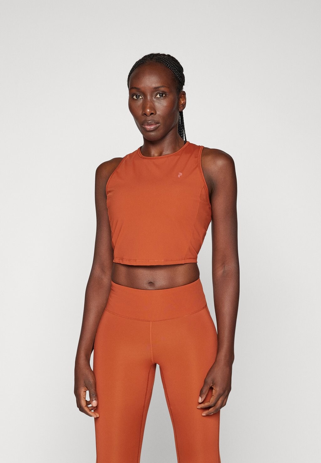 

Топ POWER CROPPED Peak Performance, цвет spiced