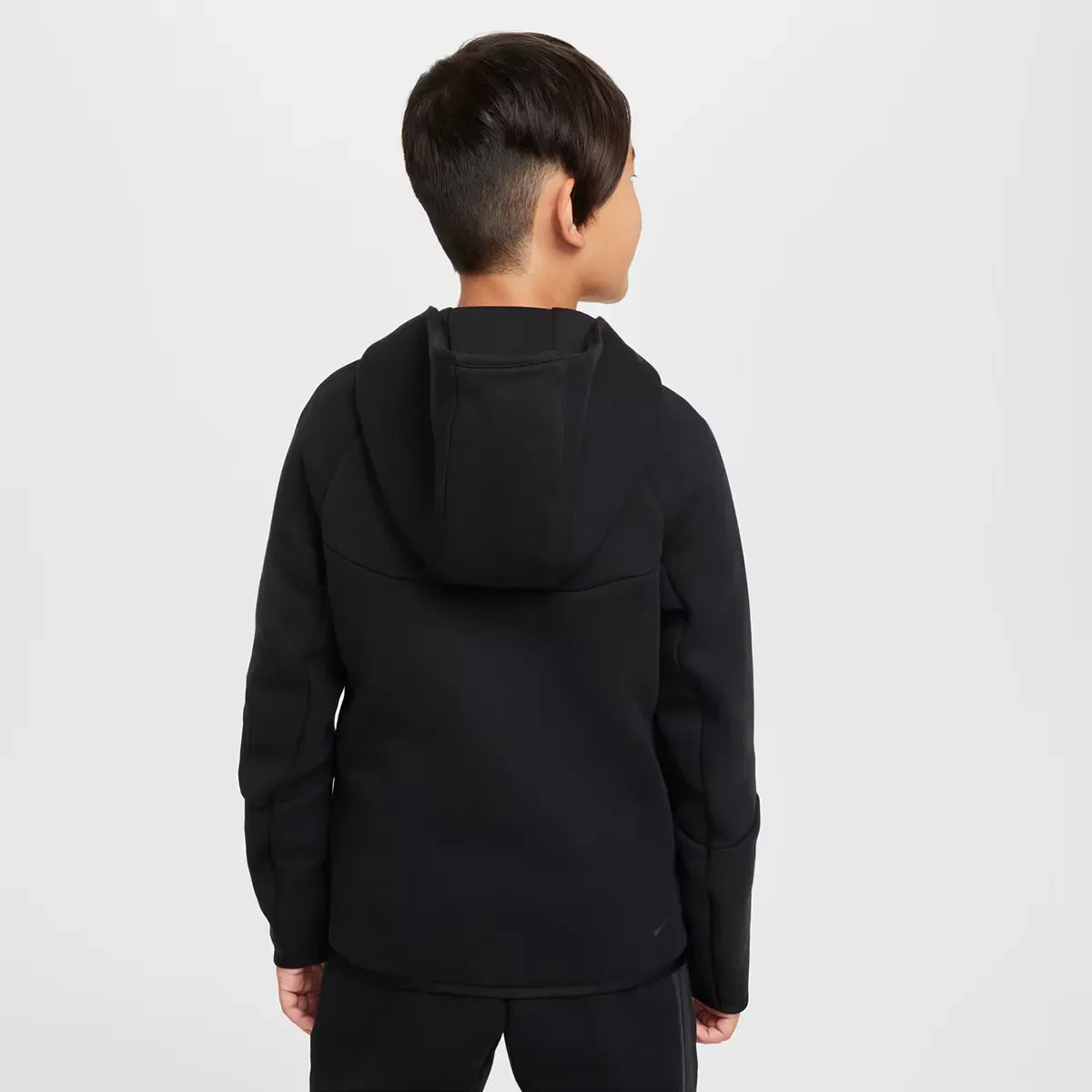 Детская худи с капюшоном Nike Sportswear Tech Fleece, Negro — фото 2
