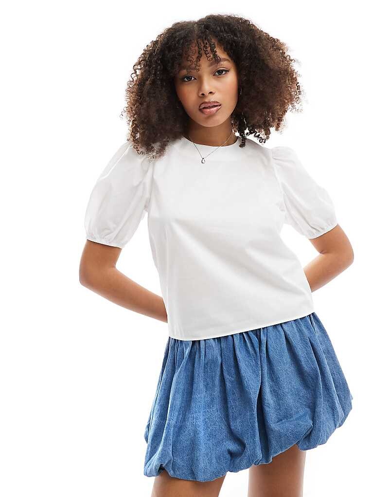 

Белый хлопковый топ с объемными рукавами ASOS DESIGN