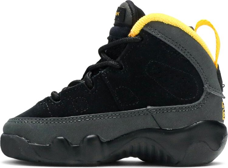Кроссовки Air Jordan 9 Retro TD Dark Charcoal University Gold, серый — фото 3